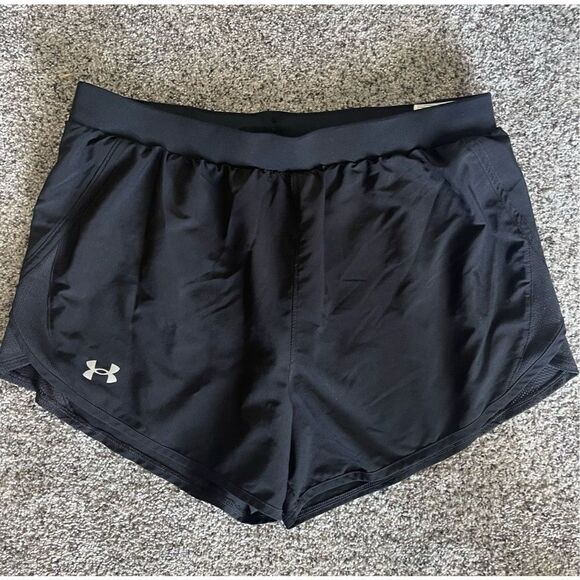❤️Under Armour Lined Athletic Shorts❤️ - Picture 1 of 7